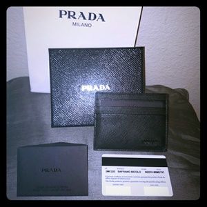 *SOLD* Prada Saffiano Card holder-Xmas idea!
